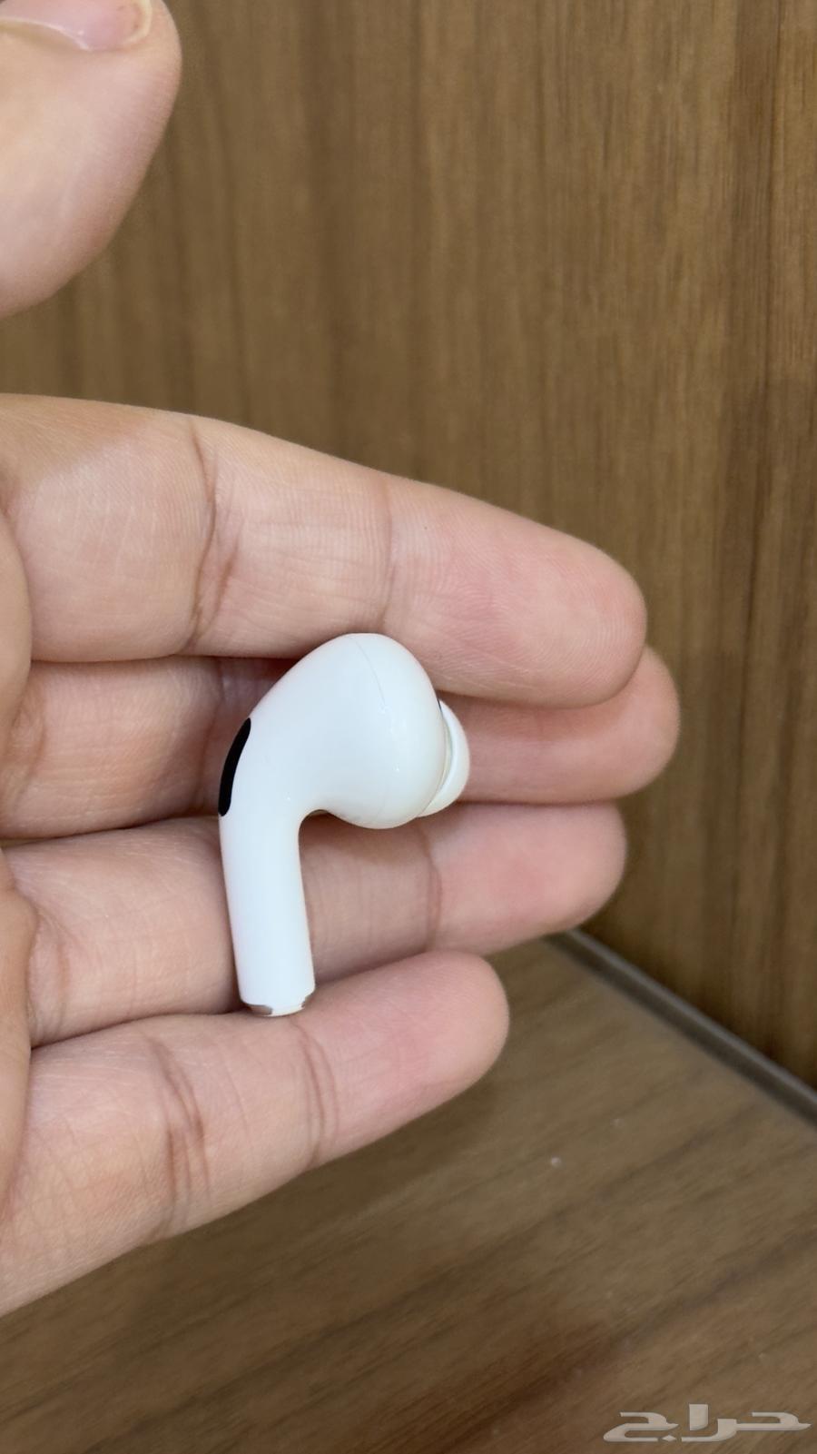 Left Earphone (Original AirPods Pro 2nd Generation Type C)63708304706947112