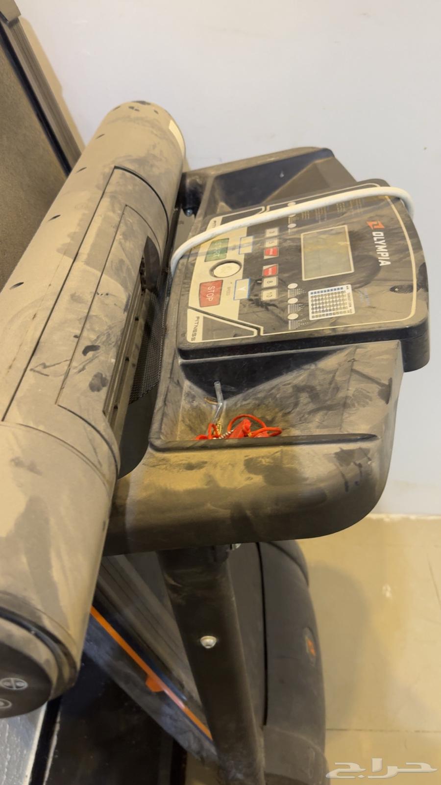 Treadmill, bought it and never used it, brand new and working on sum64224245942914110