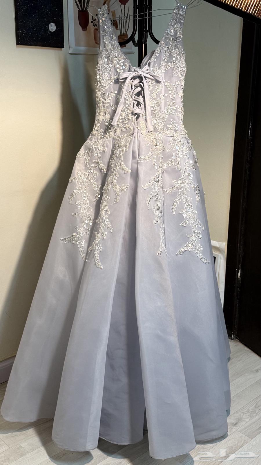 فستان سهرة لون سماوي باهت64224840392834113