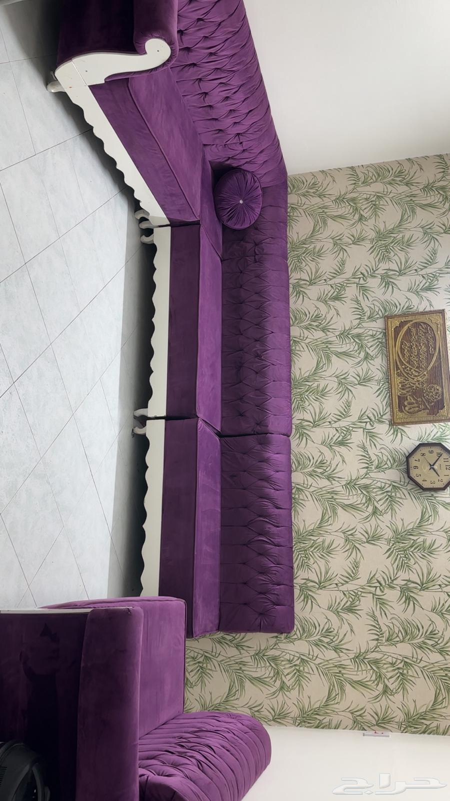 للبيع كنب مخمل ب 40064217290489857112