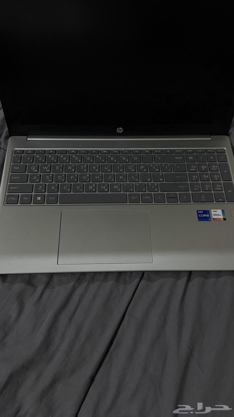 للبيع لابتوب hp شبه جديد64220691449347111