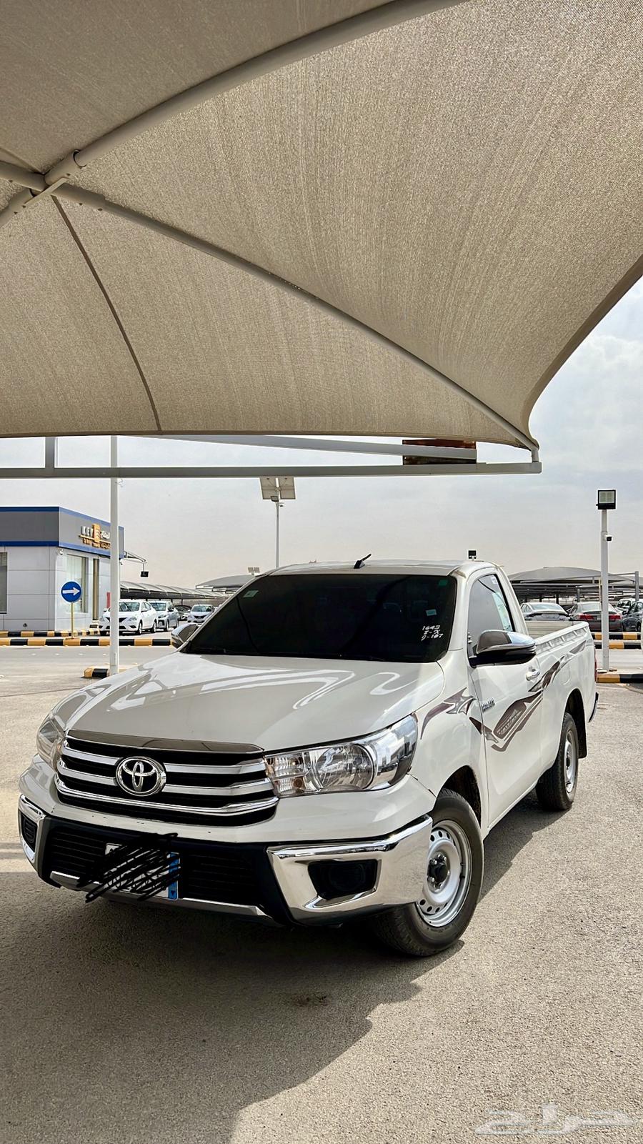 للبيع هايلوكس غمارة 2020 بنزين سعودي فل64406040775427114