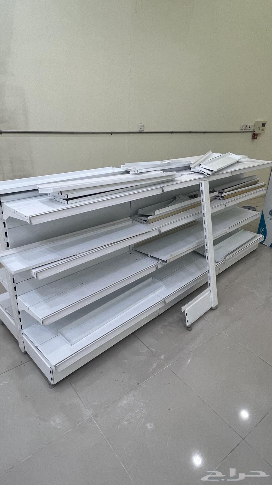 للبيع رفوف حقات بضاعة64219014775554110