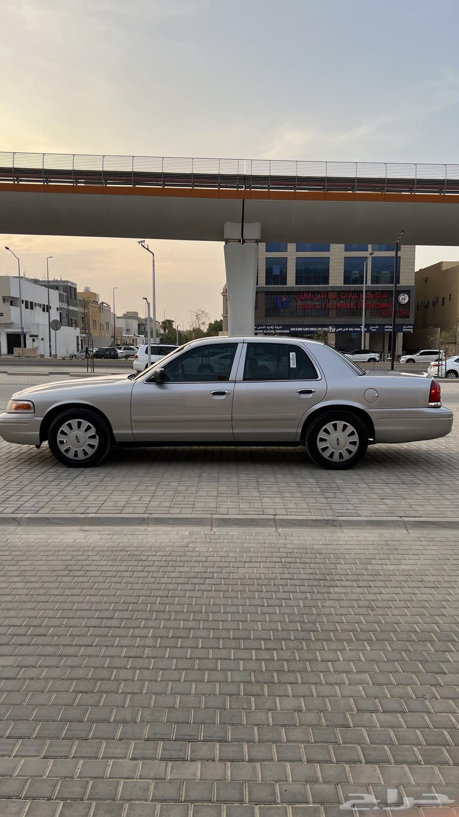 فورد كراون فكتوريا 2005 (مخزن)64406569160834112