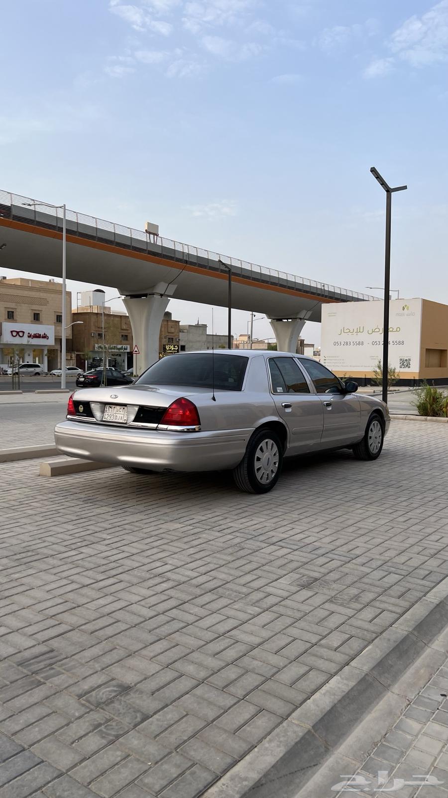 فورد كراون فكتوريا 2005 (مخزن)64406569160834113