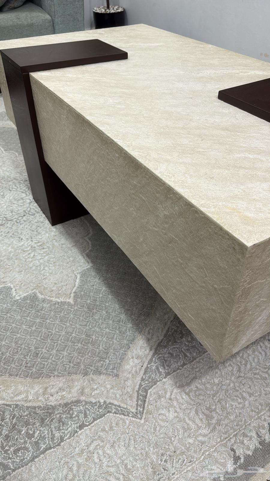 Service table64232183785730113