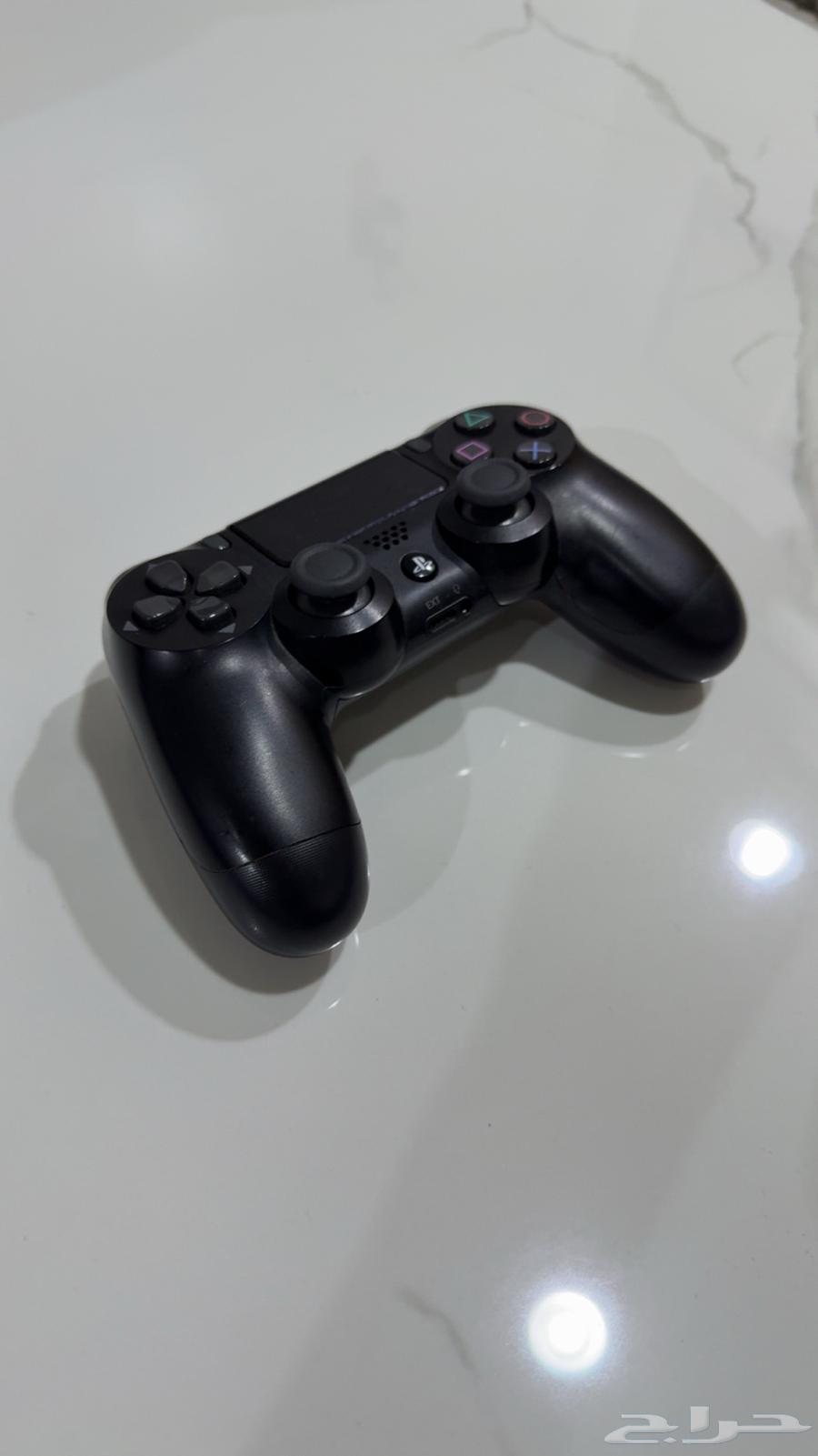 قير سوني 4 اصلي   نظيف ومافيه اي مشاكل64230316376451114