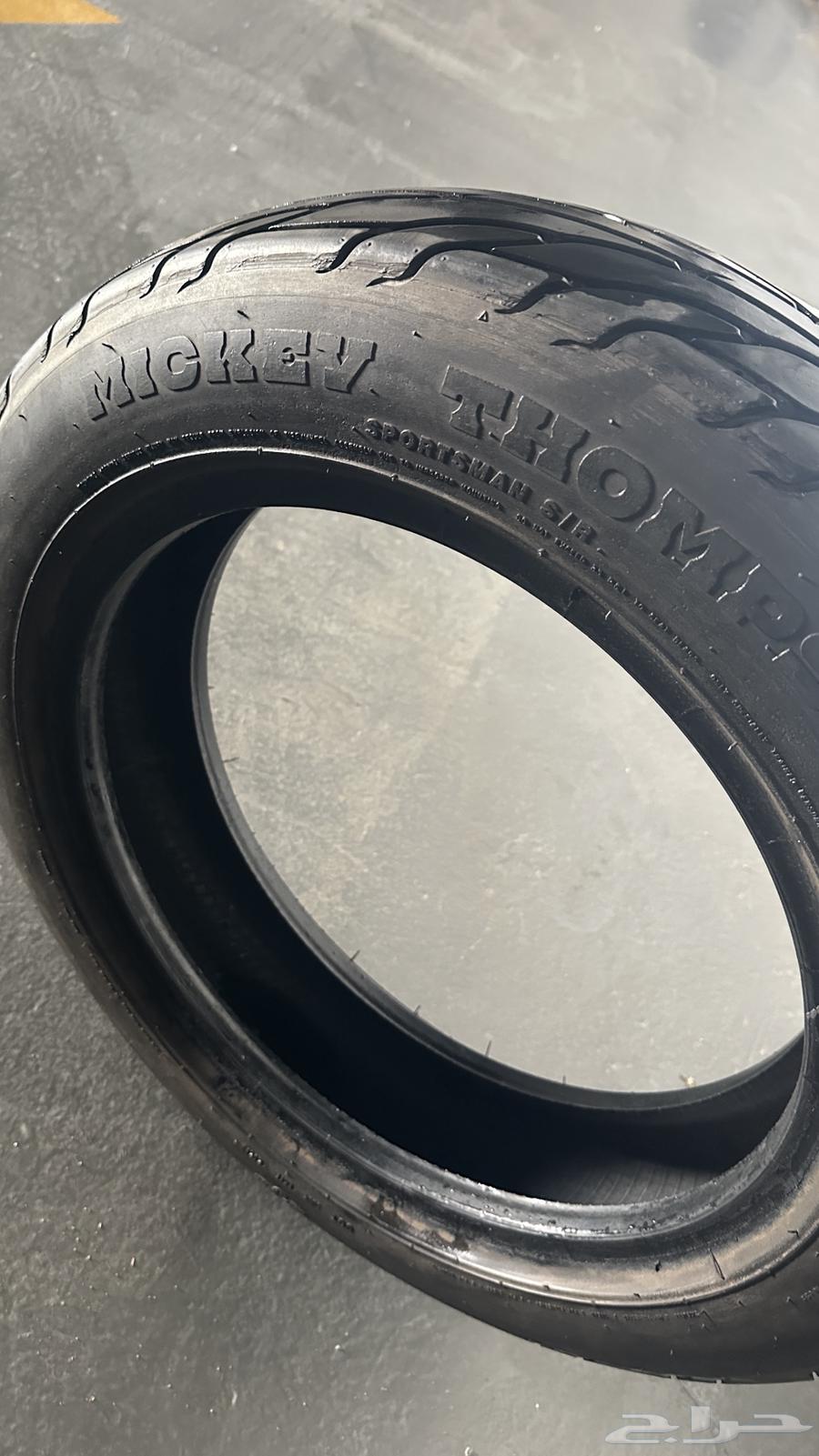 ميكي تومسن سكيني 1864400037476225113