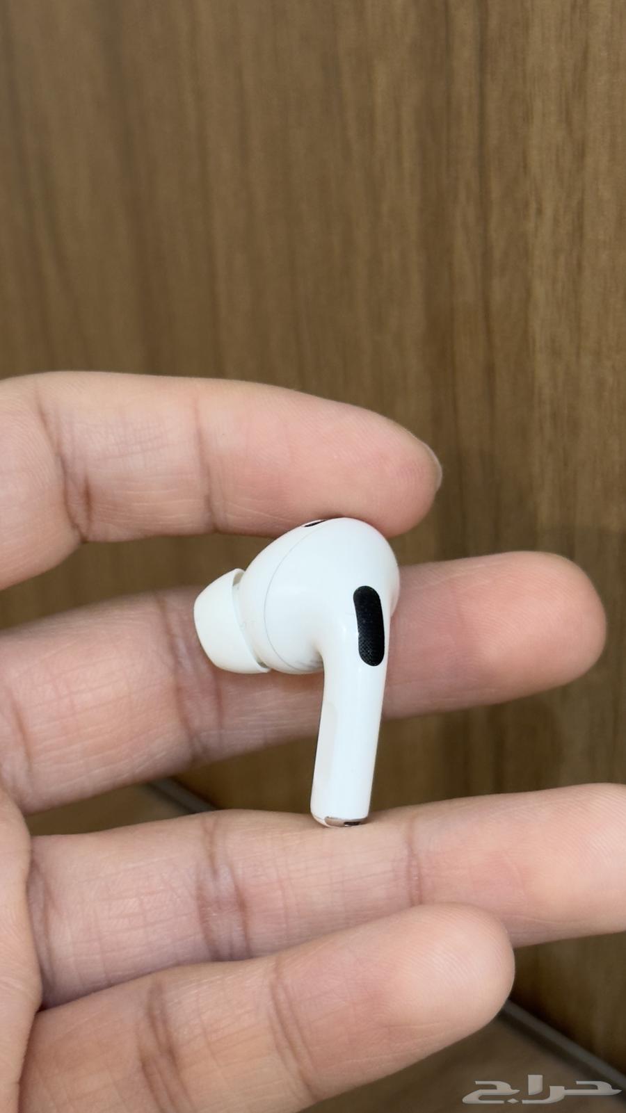 Left Earphone (Original AirPods Pro 2nd Generation Type C)63708304706947113