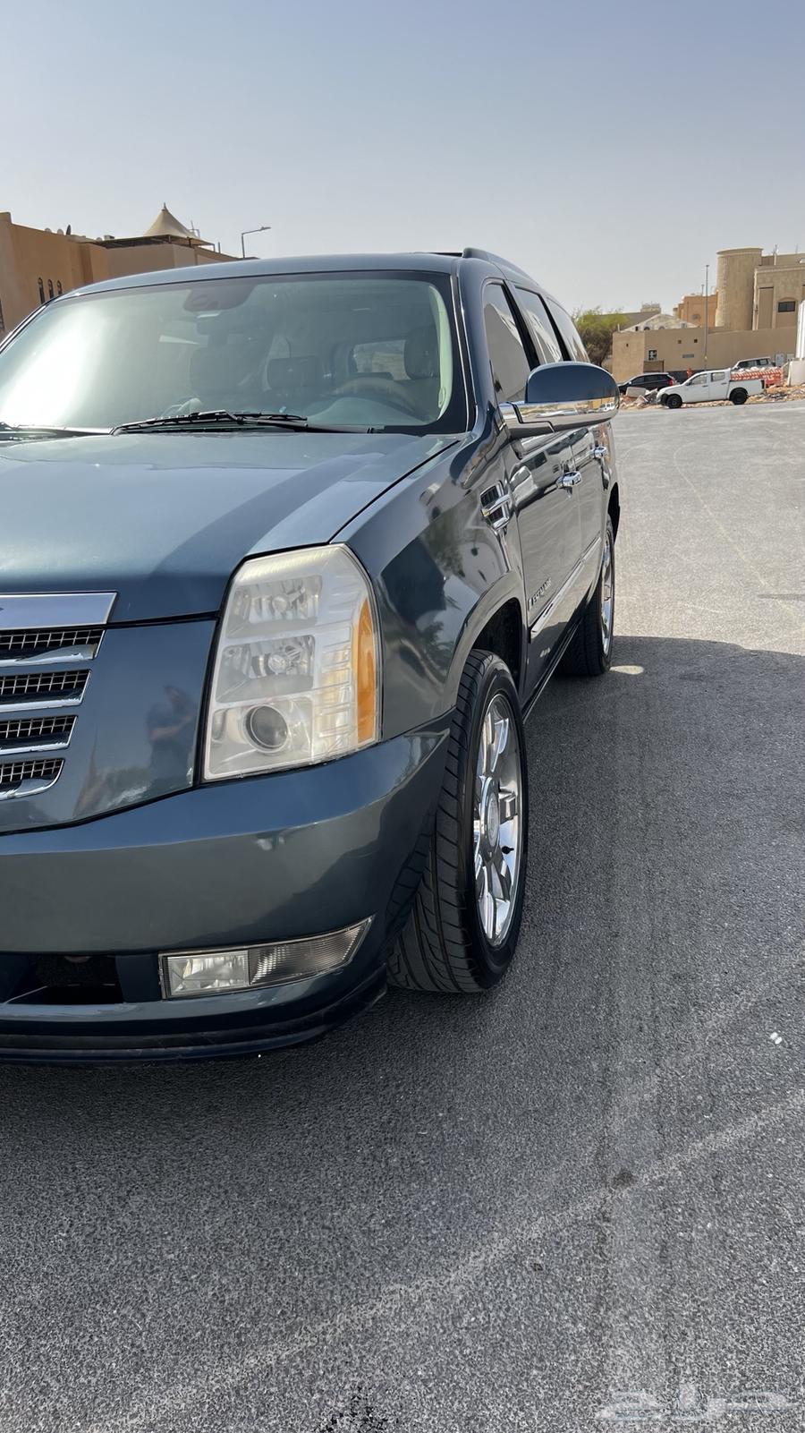 كاديلك سكاليد200864407475582723110