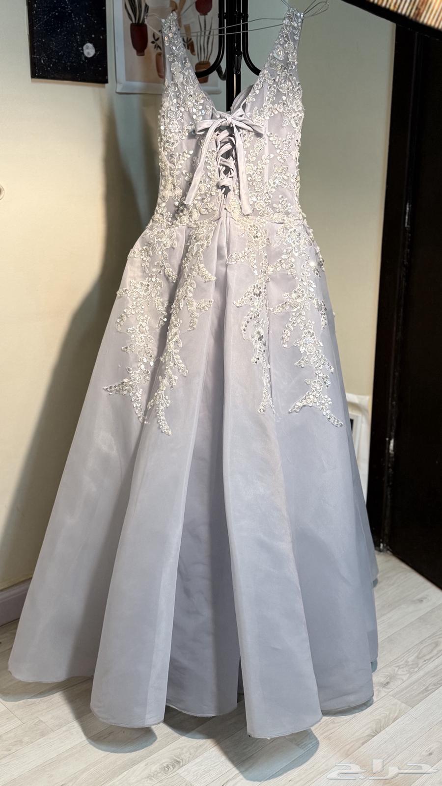 فستان سهرة لون سماوي باهت64224840392834114