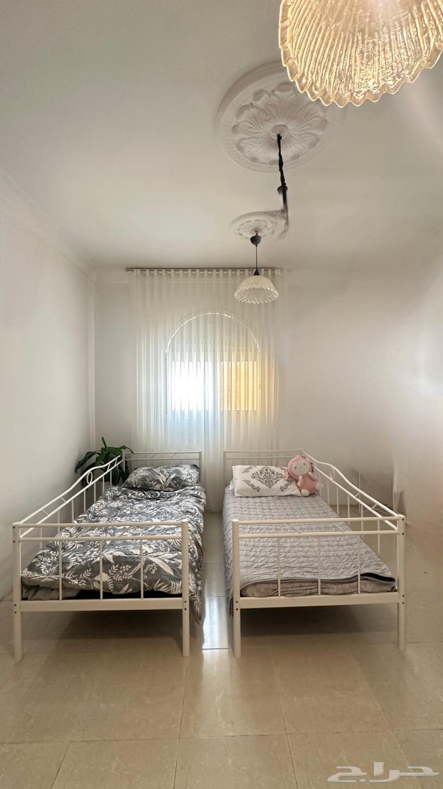 اسره للبيع مع المرتبه السرير الواحد ب 35064214012361475110