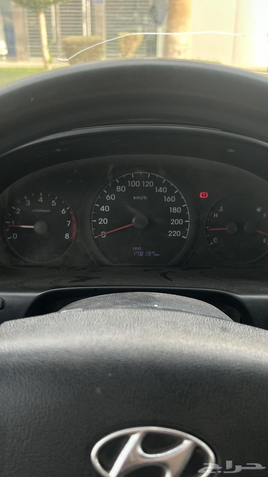 فان للبيع h1 2016 قير عادي64396824854019114