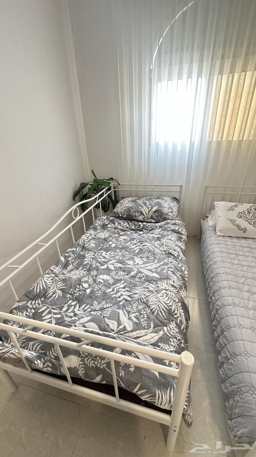اسره للبيع مع المرتبه السرير الواحد ب 35064214012361475112