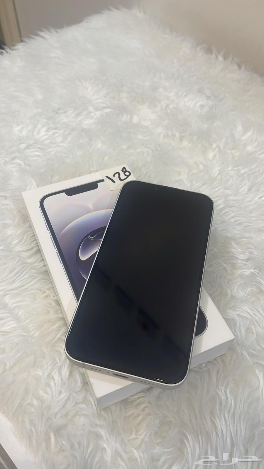 iPhone 16e used for 20 days64227357447425111