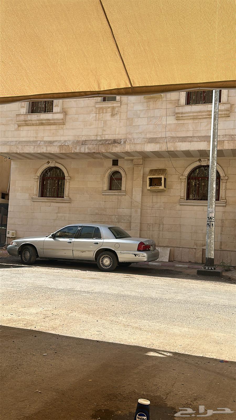 Ford Marquis 2001 model, needs agency-level engine, transmission, differential overhaul required64403617860226112