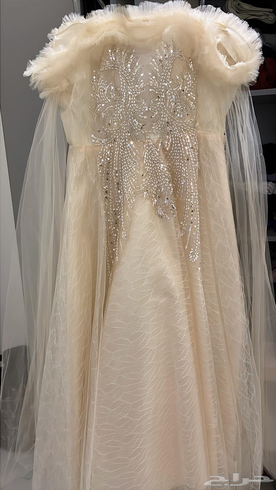 فستان زواج للبيع لبسته اربع ساعات جديد نظيف64222774028675110