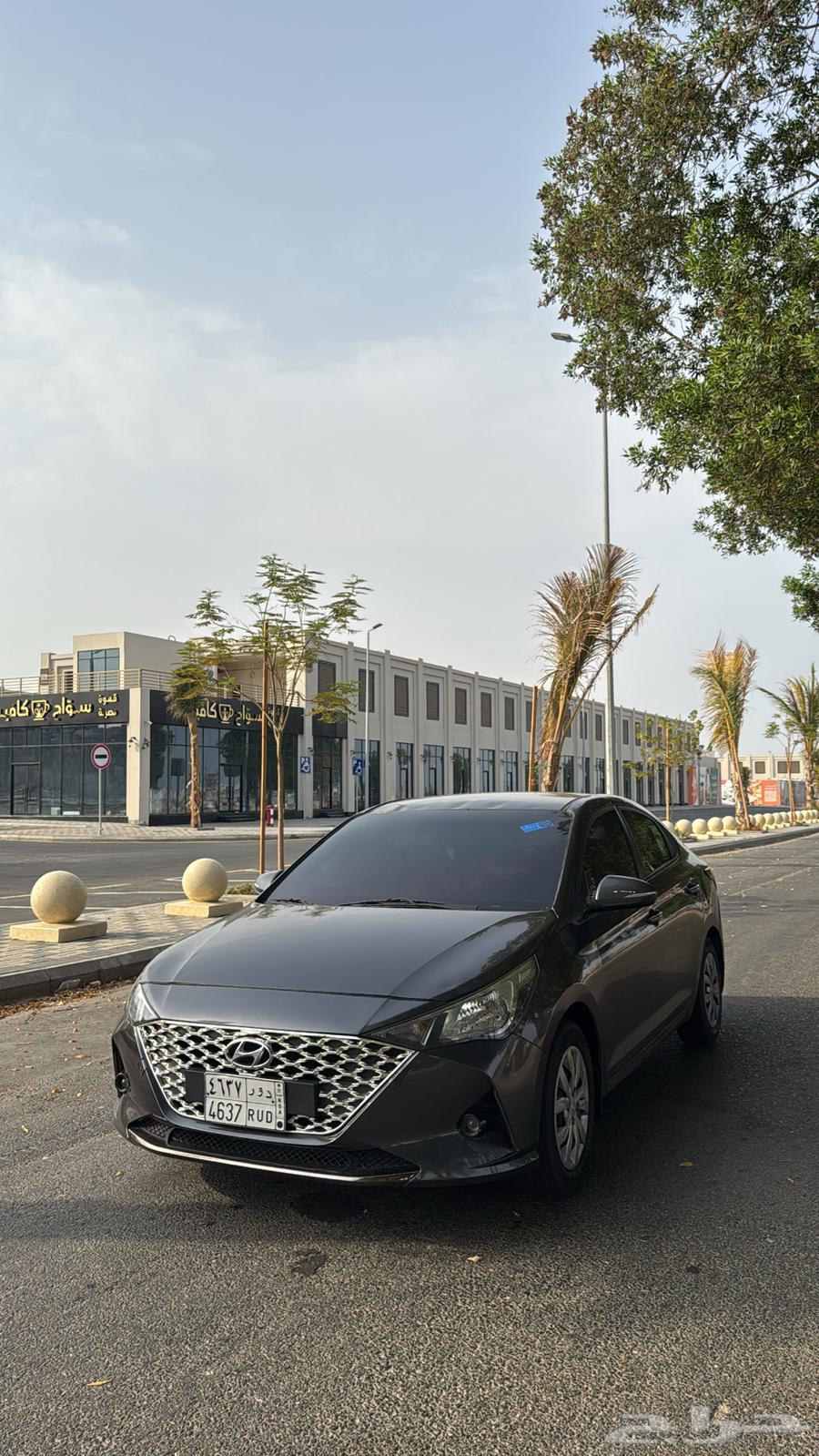 Accent64397713944066112