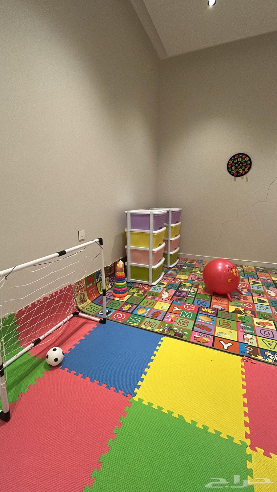 Hourly daycare, daily, monthly64397811012993114