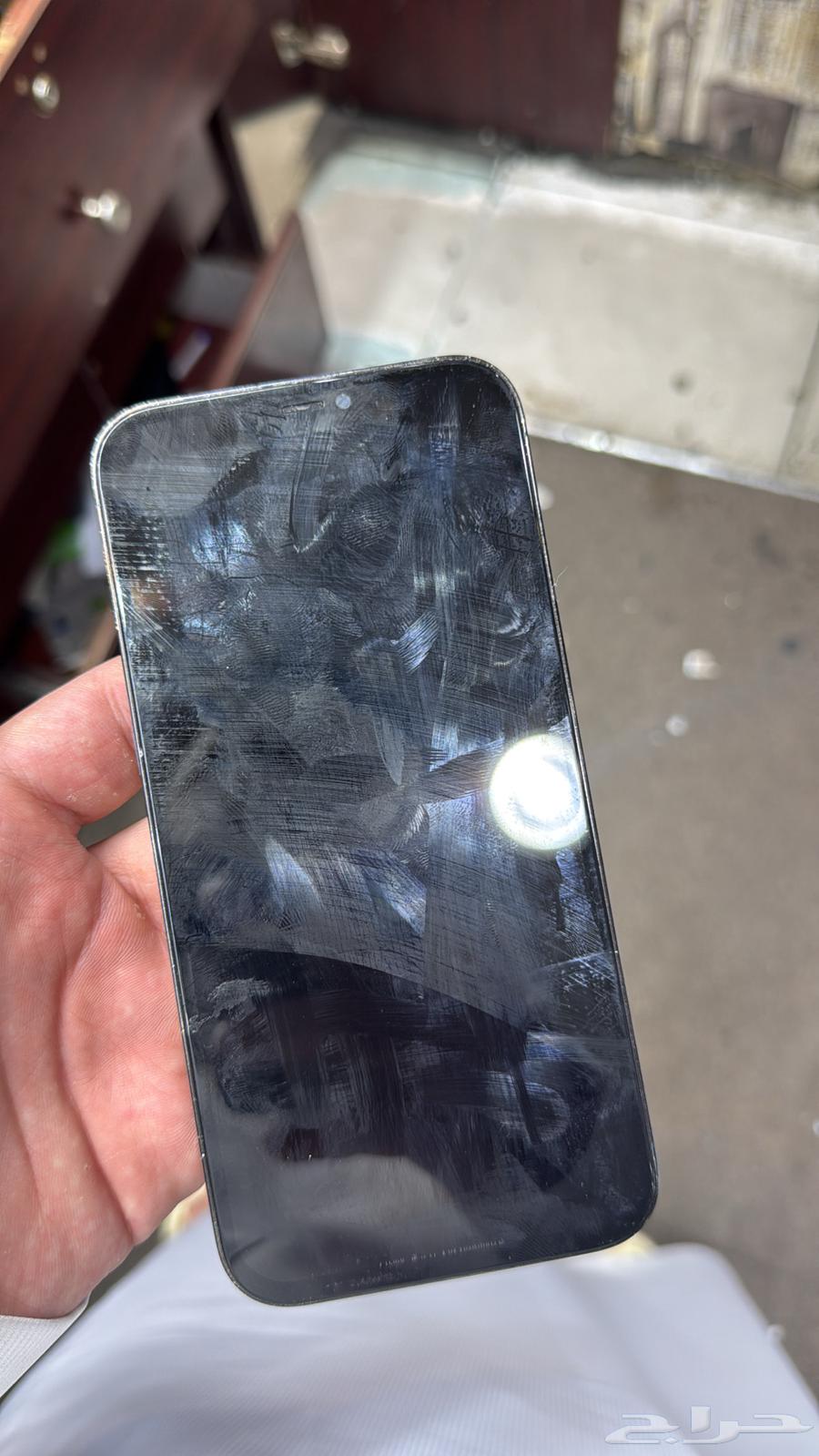 جوالات ايفون للبيع عددهم 364222773961346111