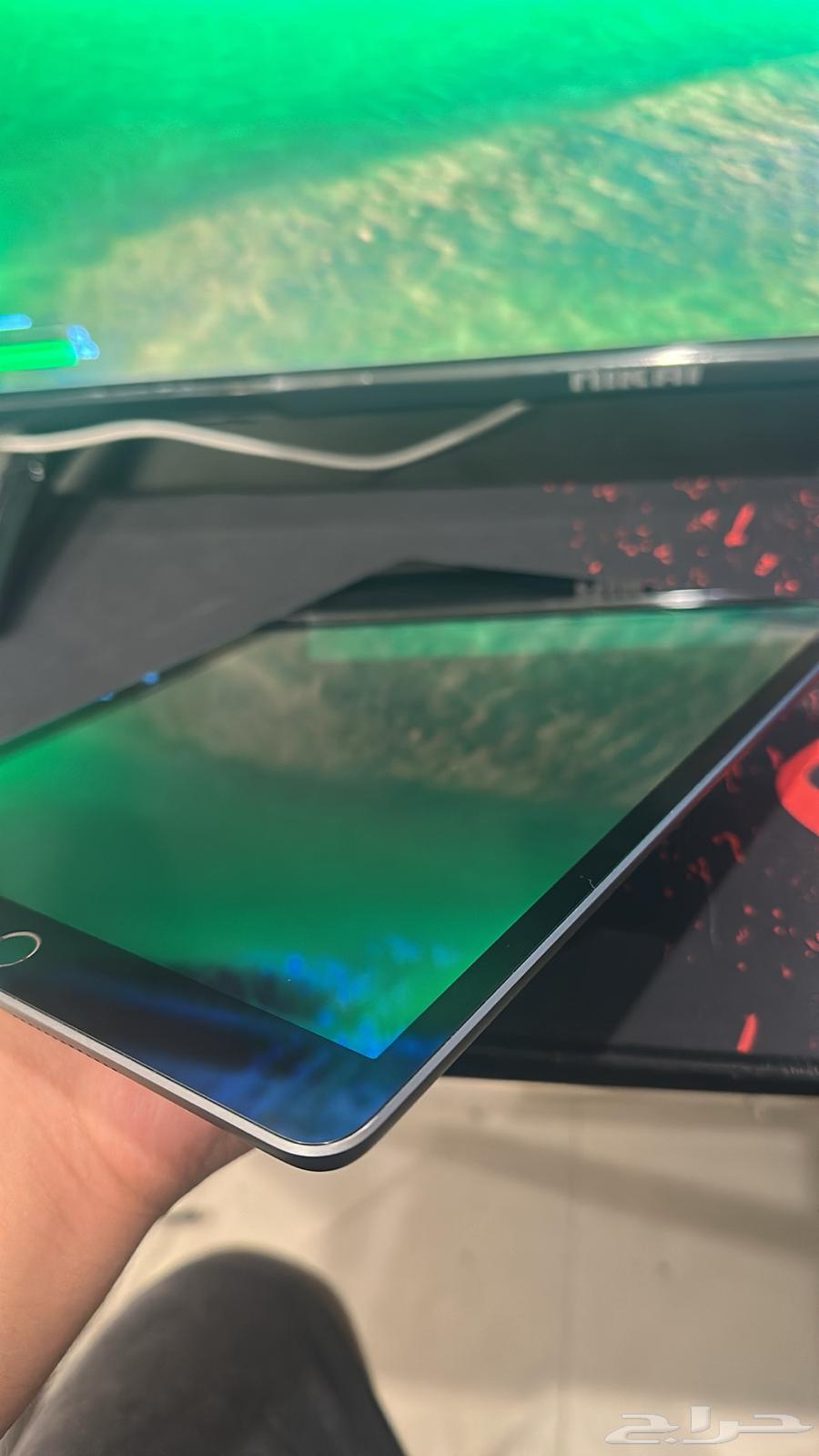 ايباد الجيل الثامن 128 جيجا للبيع64214710433666113