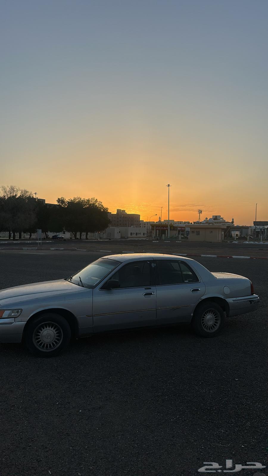 Ford Marquis 2001 model, needs agency-level engine, transmission, differential overhaul required64403617860226111