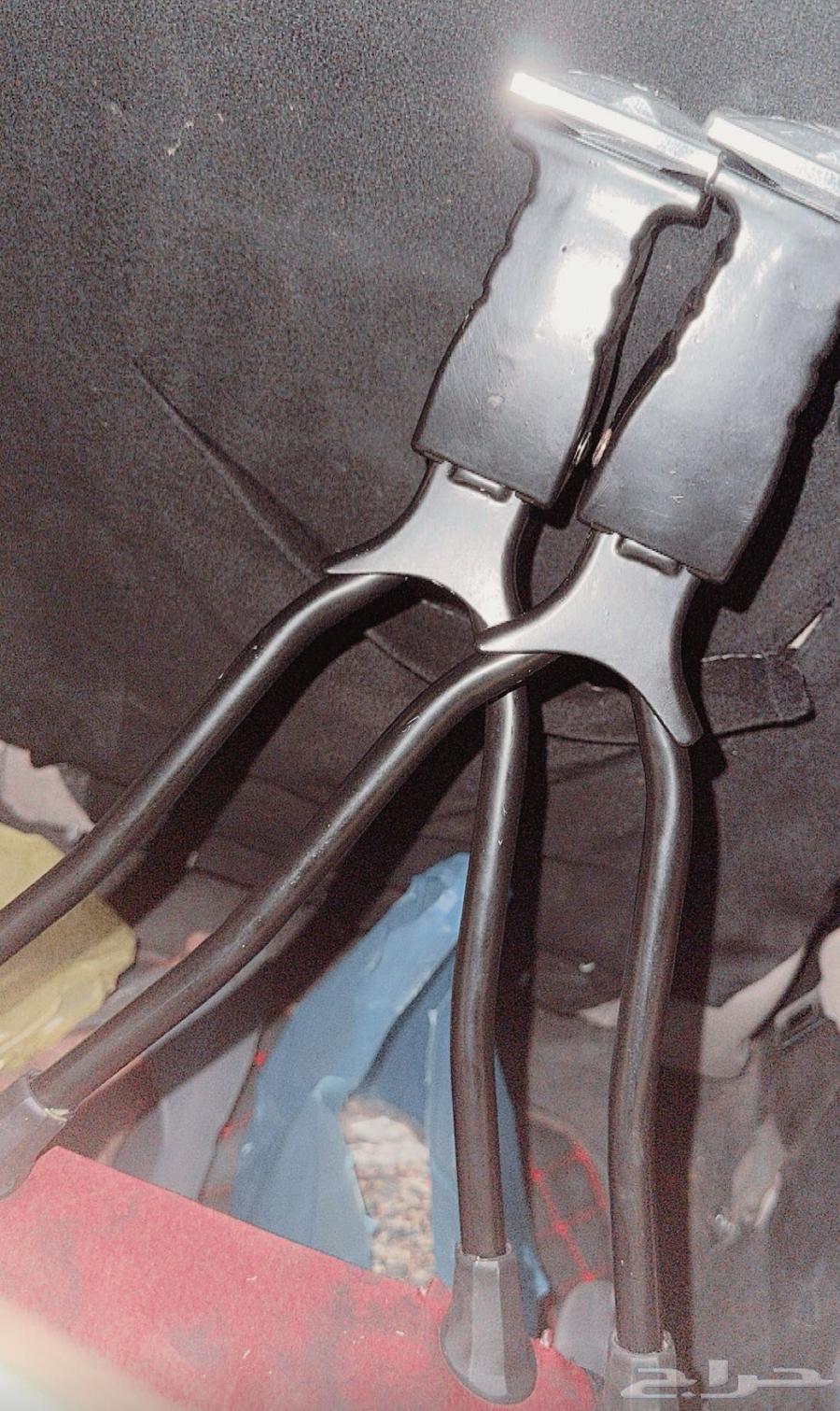 Hello, I'm offering eight stands, size 20, new heavy iron64225773908867110