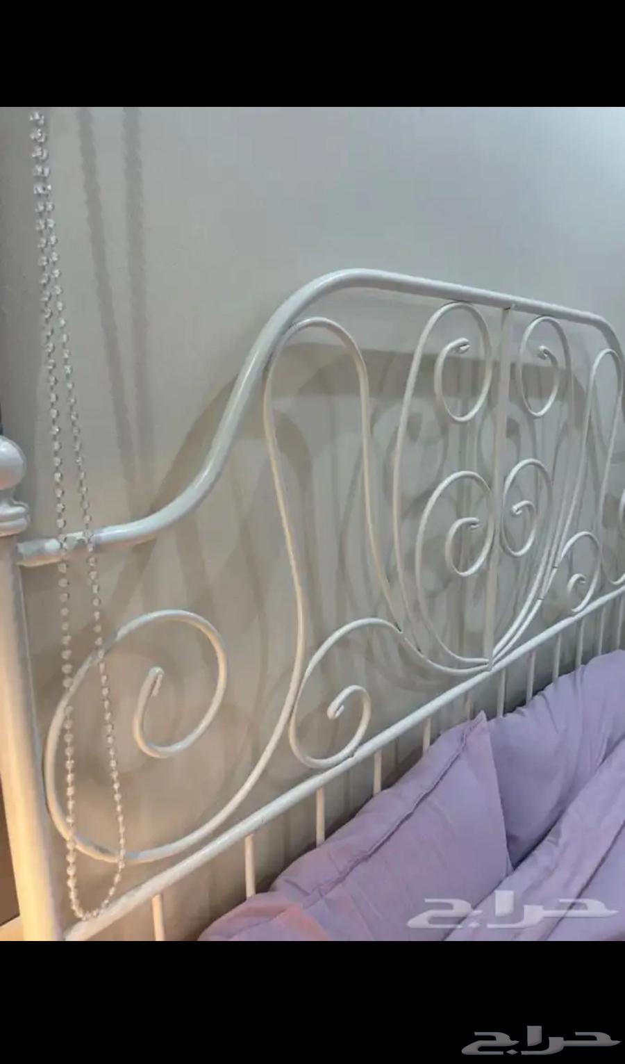 Clean used IKEA single and a half bed with wooden slats under the mattress64212962359169110