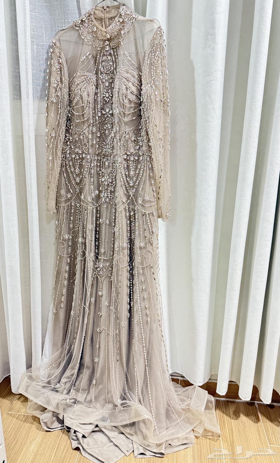 Evening dress64141924042626111