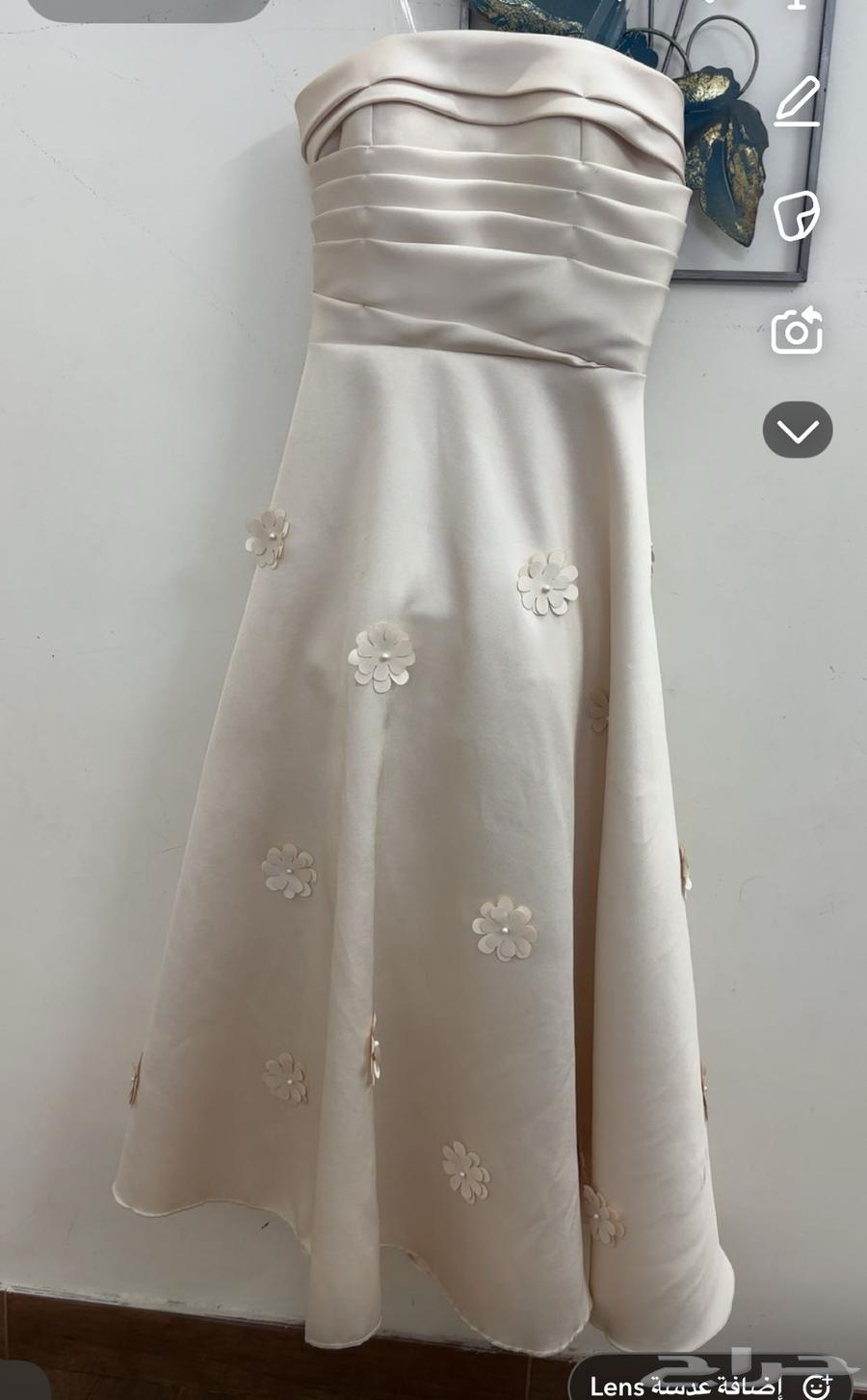 فساتين للبيع نظيفه64228558321026110