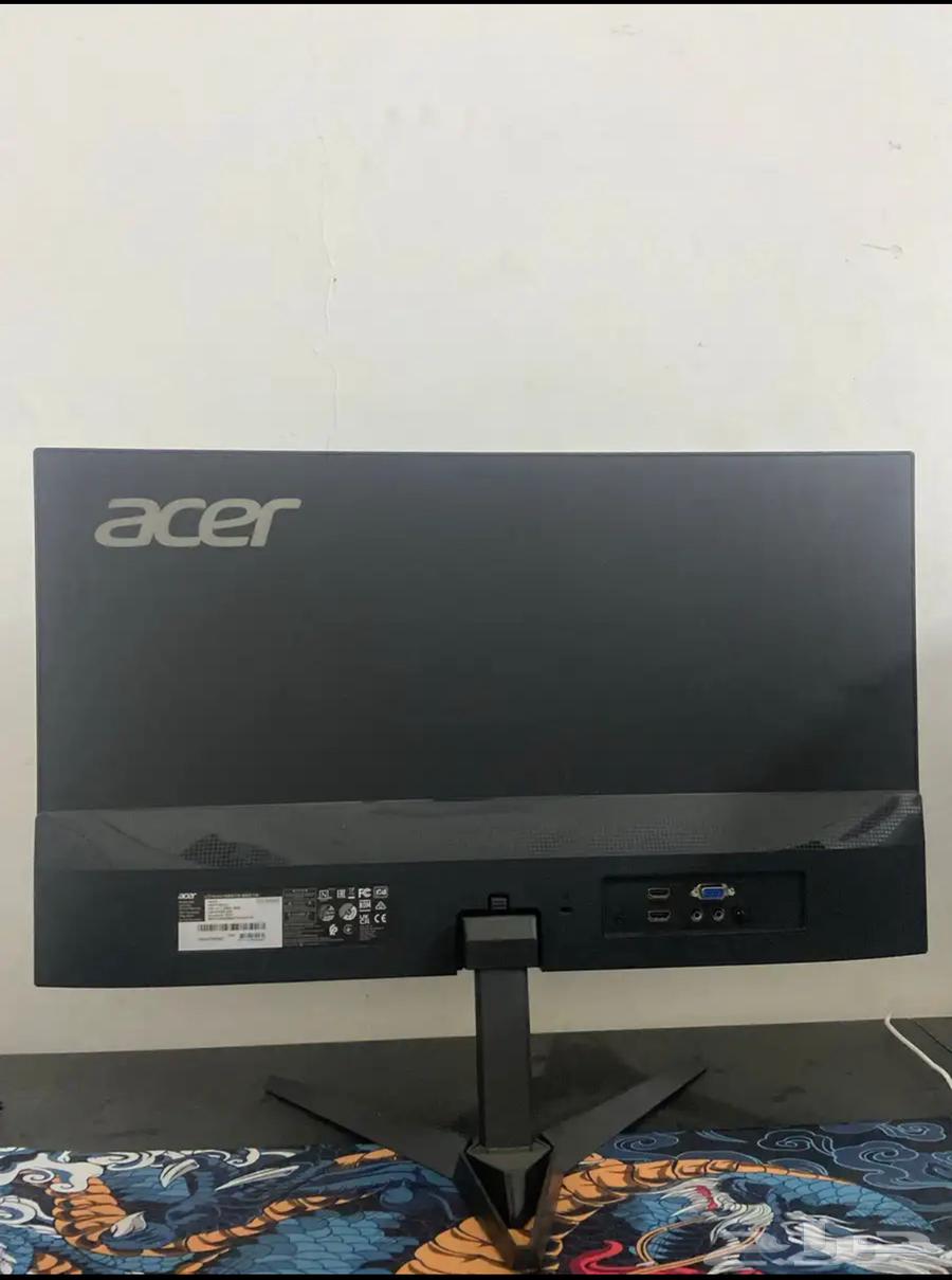 شاشه acer و ايفون 11 للبيع64231011434242111