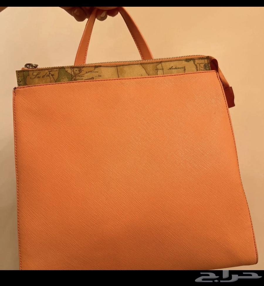 شنطه الفيرو مارتيني اصليه للبيع64208913464963112