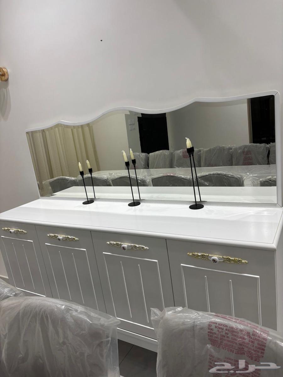 New dining table with 12 chairs64228938530178112