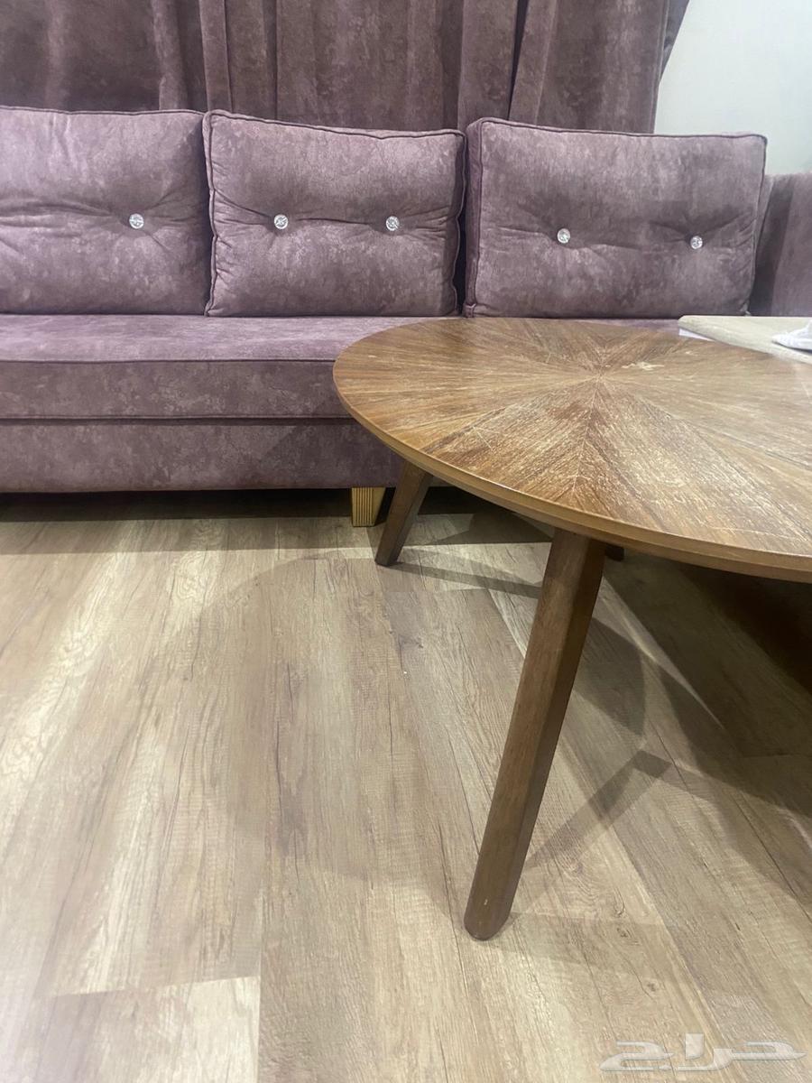 Sofa, two tables, and a chaise lounge64204232855171112