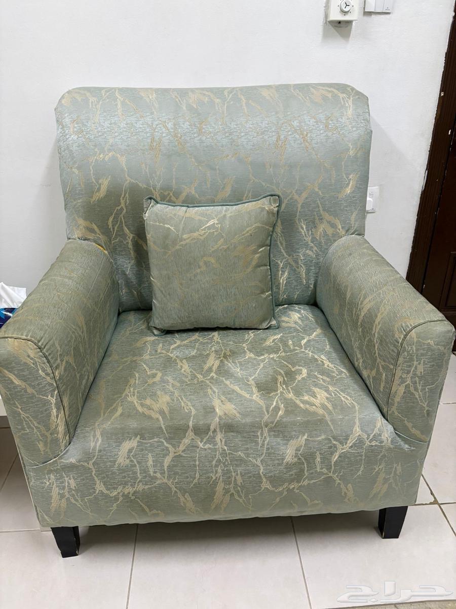 كنب بحالة جيدة64227547209601110