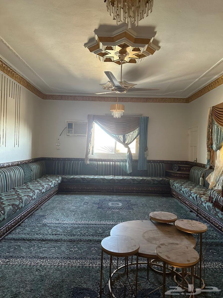 كنب طاوله وستاير للبيع64230646267777110