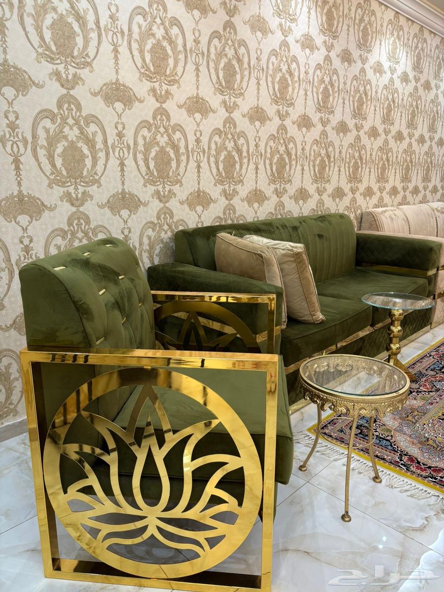 كنب مستخدم نظيف للبيع64213379996801112