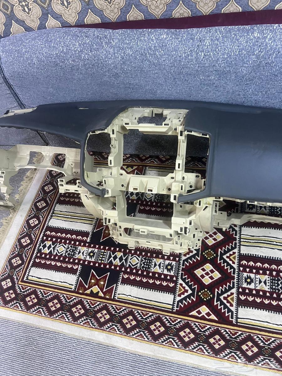 قطع غير لاند كروزر64397713890691110