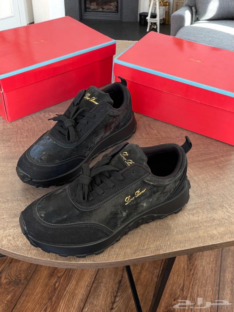 شوزات لوربيانا مقاسات 36لين 4164223966402050113