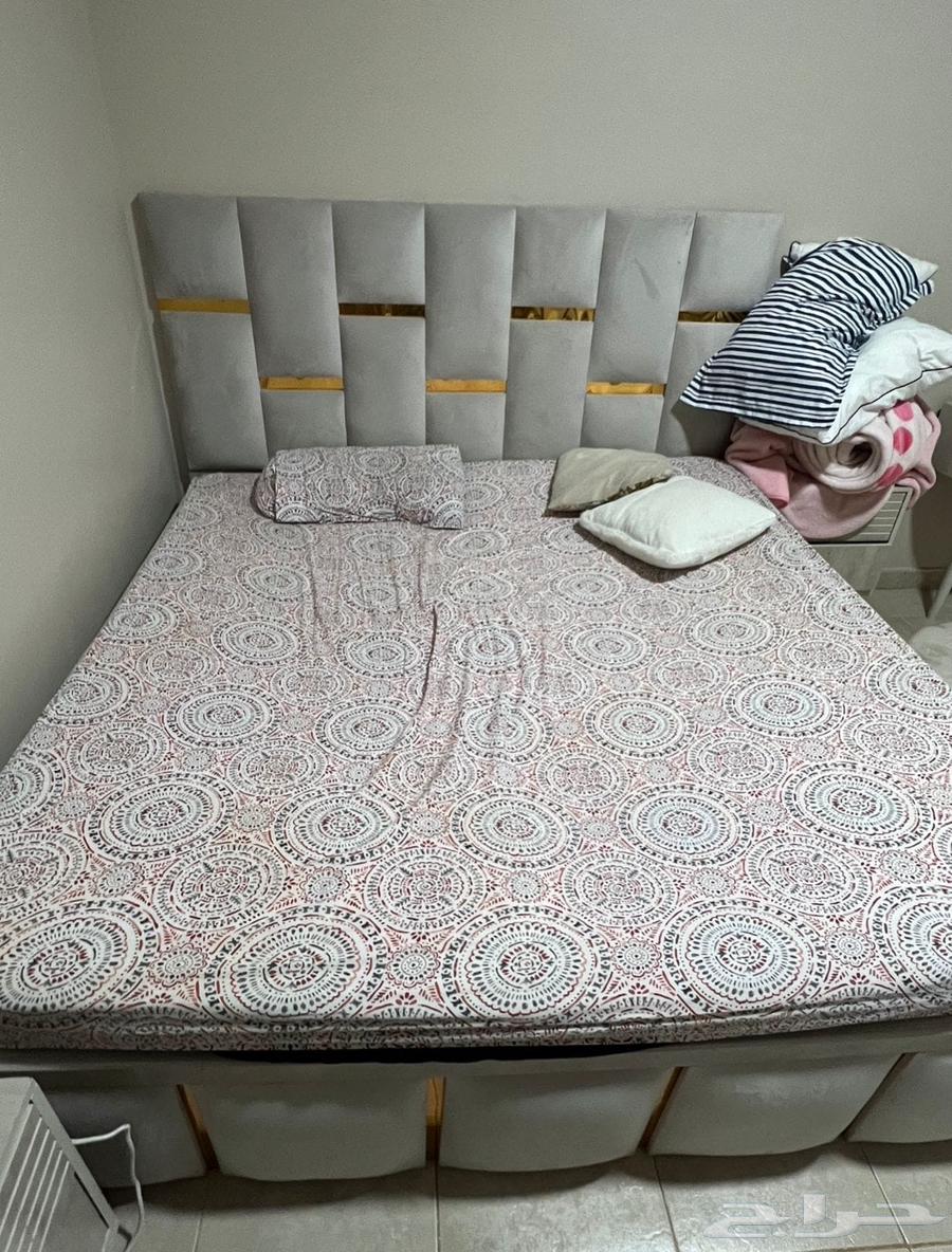 سرير جديد ماله شهرين عندي الي يبي على السوم64214246377602111
