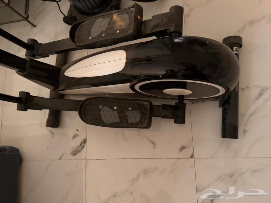 سير رياضي وايروبك64219422697603110