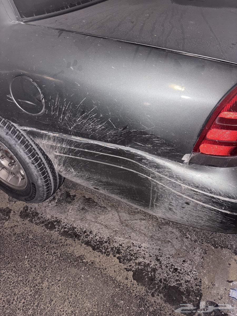 فورد فكتوريا 200664408035185922111