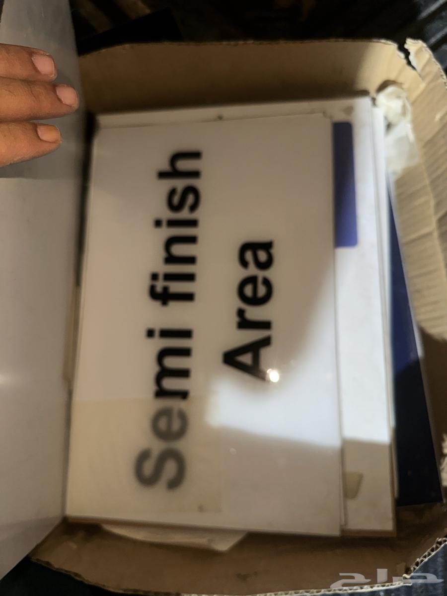 A set of industrial and building safety guidance and warning signs64228950676995111