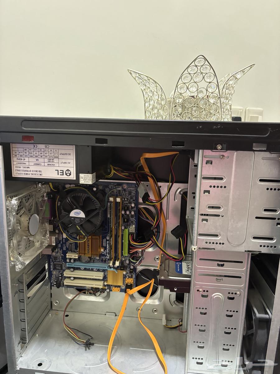 بي سي وشاشهDELL64208901406082110