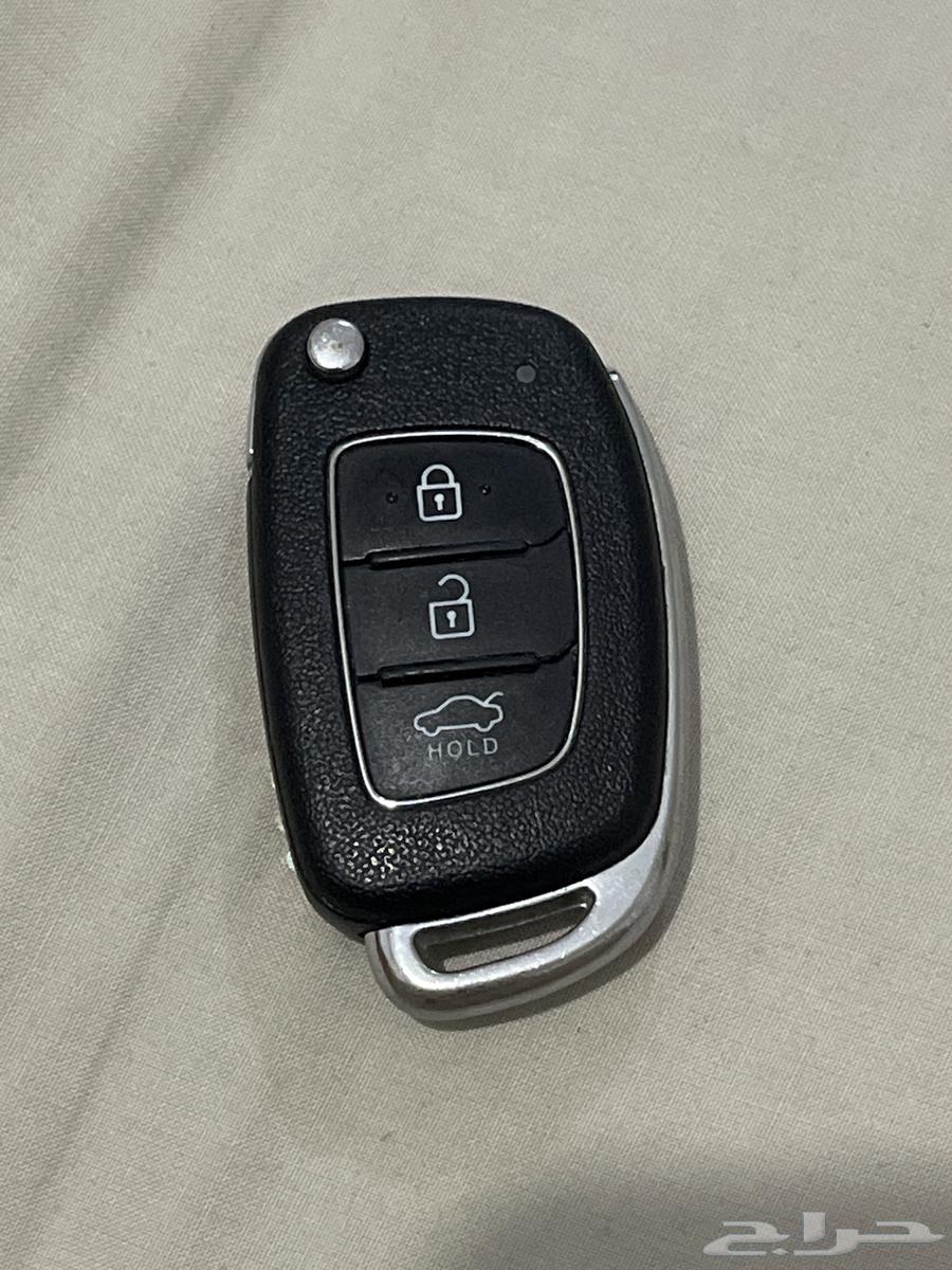 Accent remote control from 2012 to 2017, original agency, almost new64404208516865110