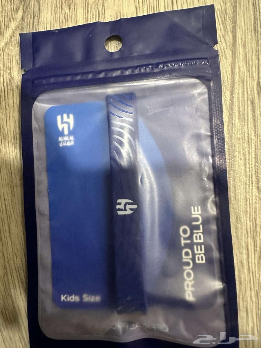 للبيع اغراض متنوعه وتيشرت الهلال64212544806402114