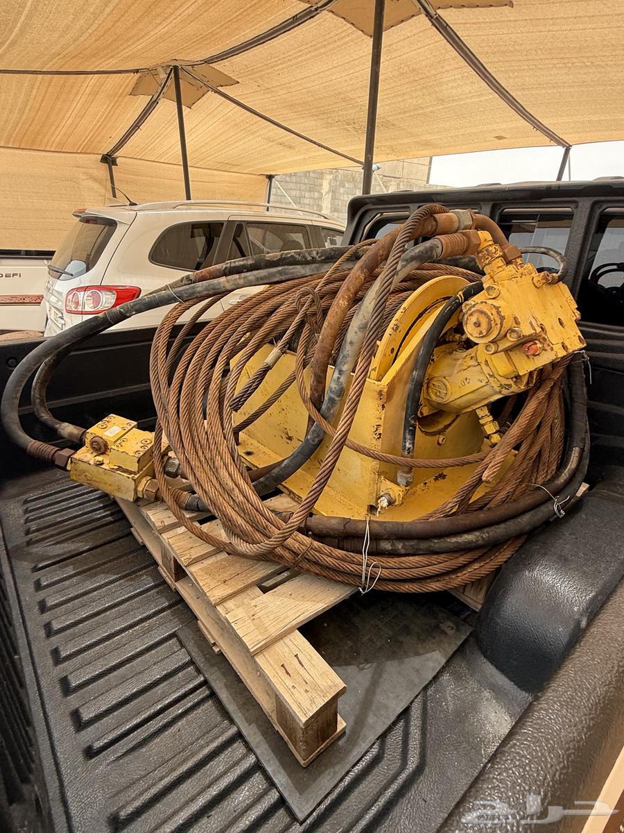 بكره سحب هدروليك صناعه الماني فلب شبه جديد قوة السحب 70طن ع64397422881409112