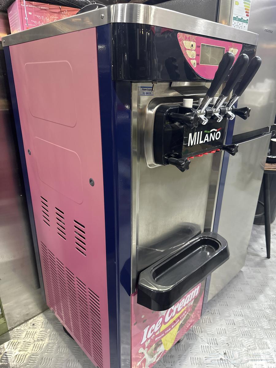 Ice cream machine64225996816514111