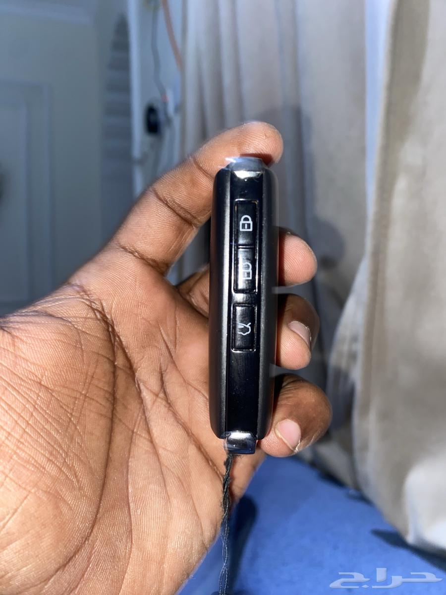 ريموت مازدا 6 وكالة نظيف قيمته في الوكالة 550 حدي فيه30064402969273986113