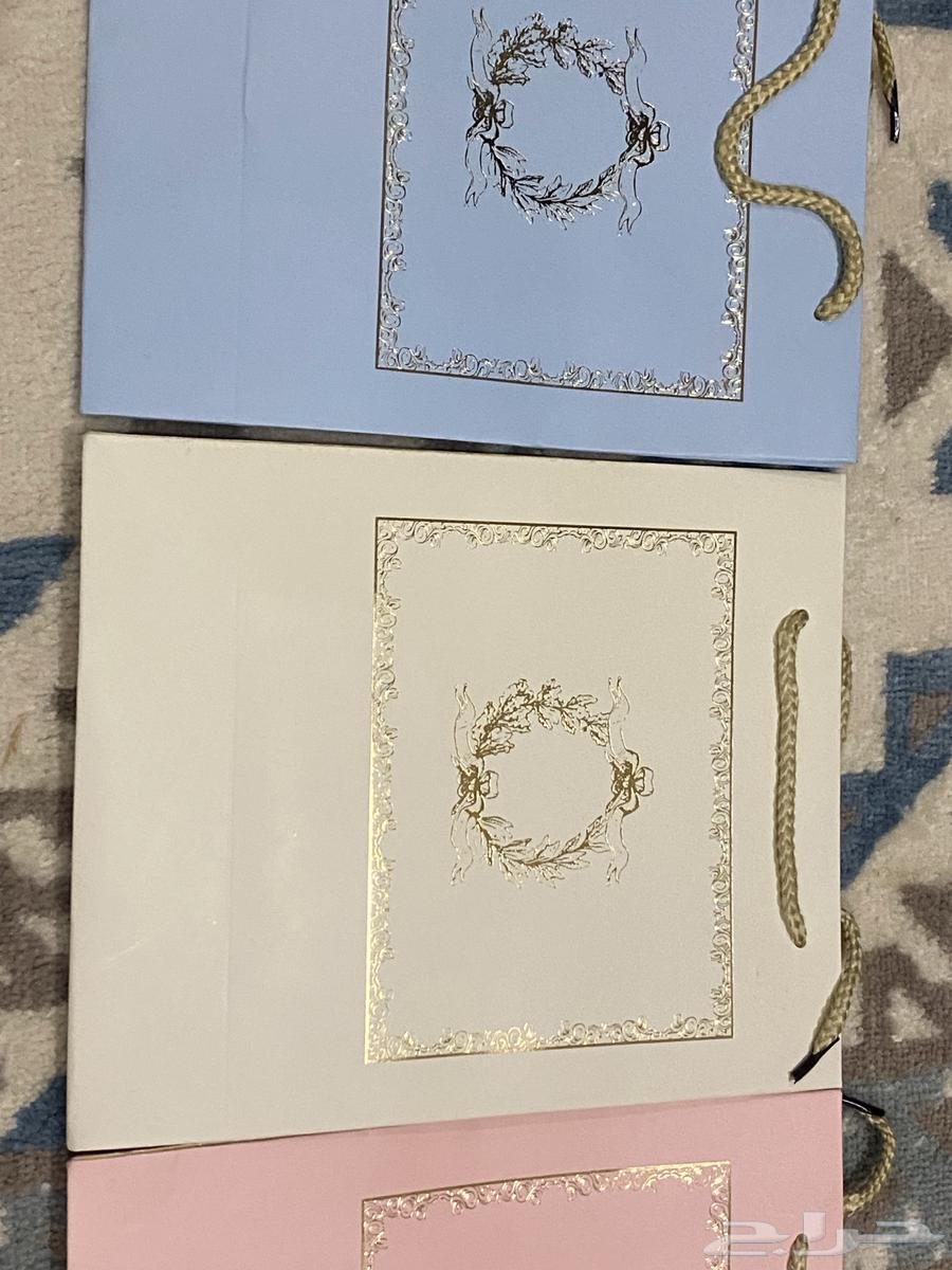 شنطة و سجادة للبيع64229650134275113